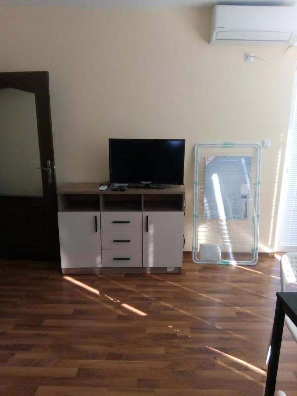 Cozy Apartament Naydenov Apartamento Burgas Exterior foto